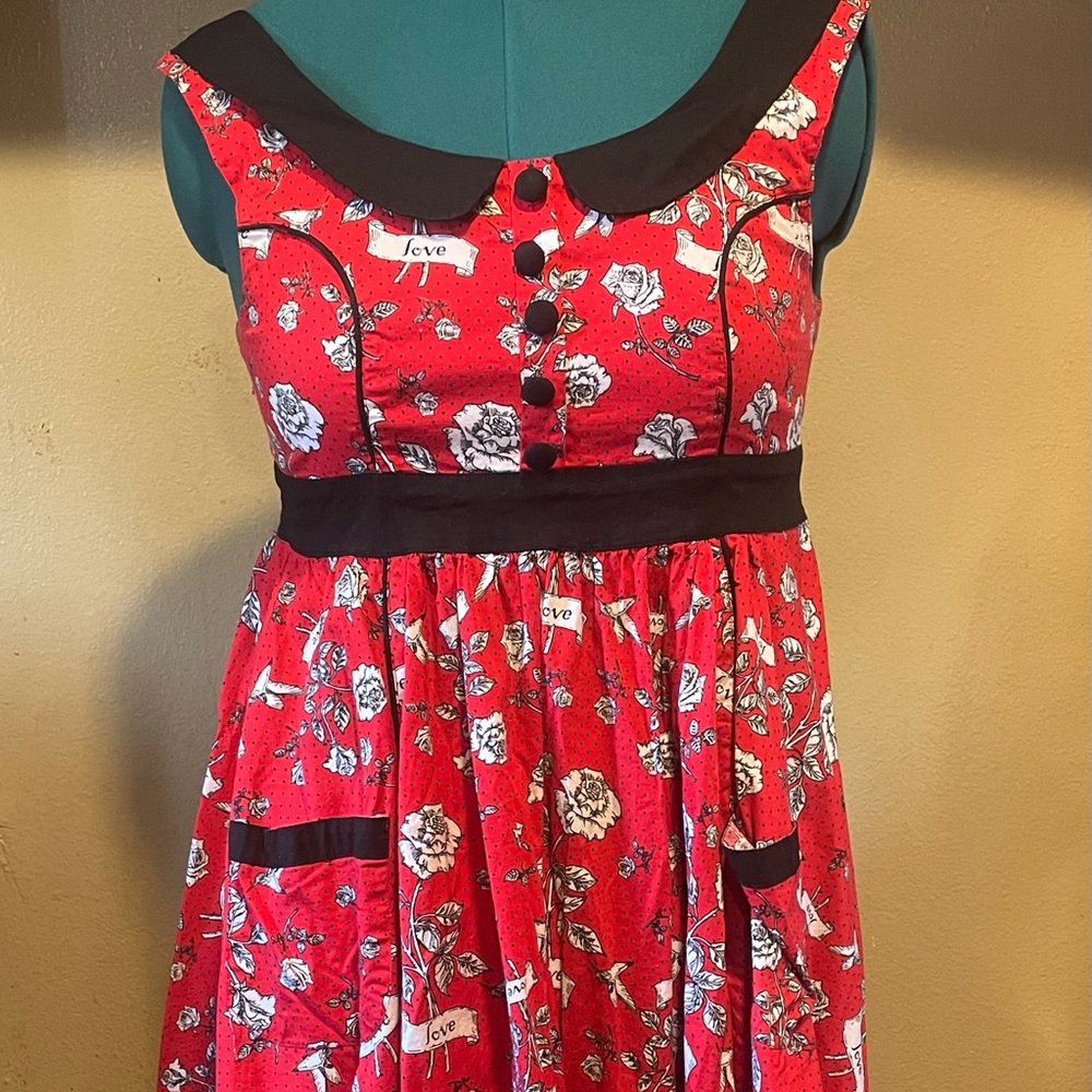 Hell Bunny Vixen Pinup Love Heart Roses Dress.